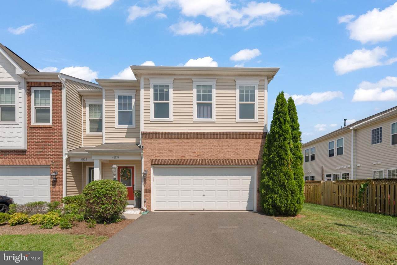 41934 Stoneyford Terrace - Photo 1