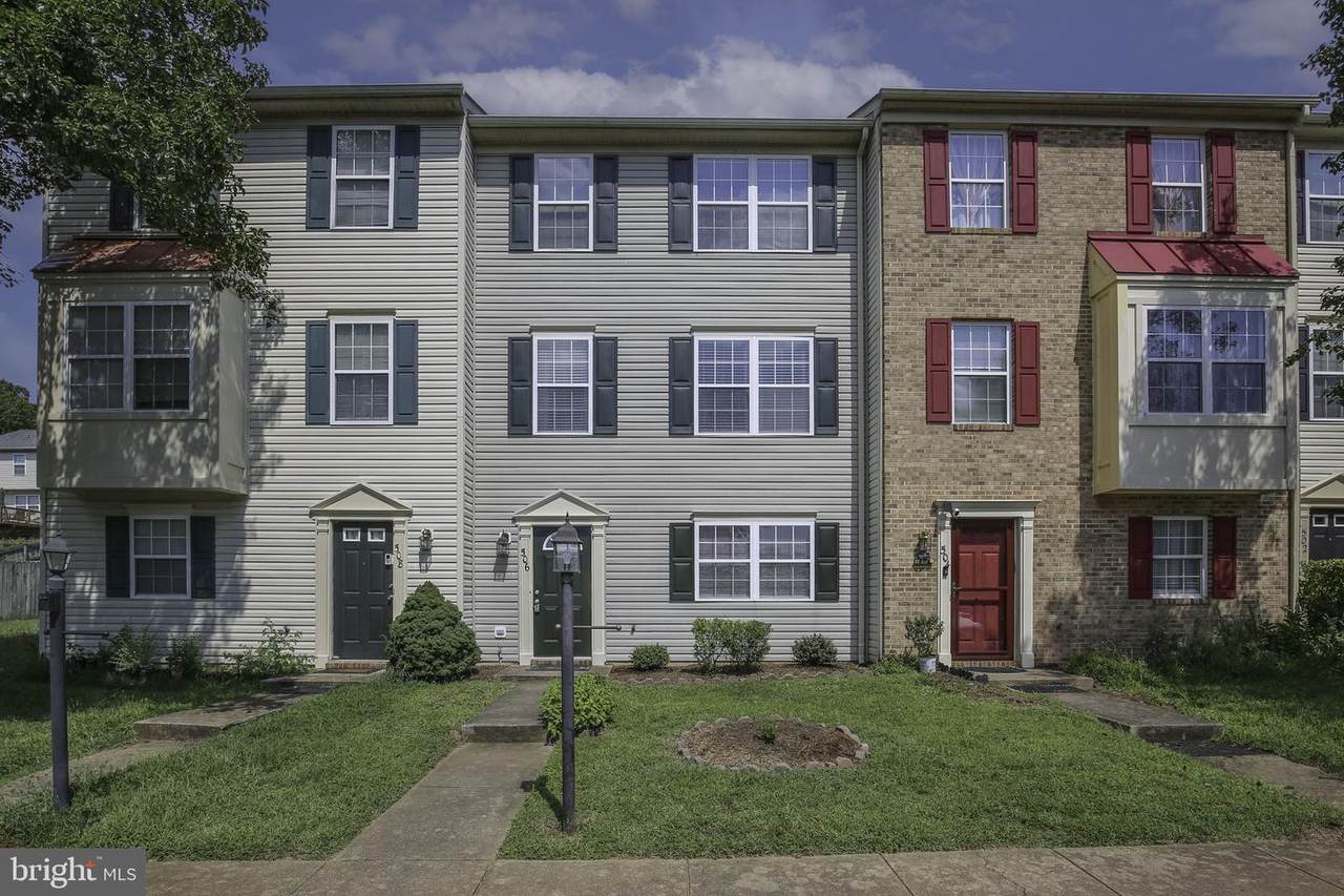 506 Kensington Drive - Photo 1