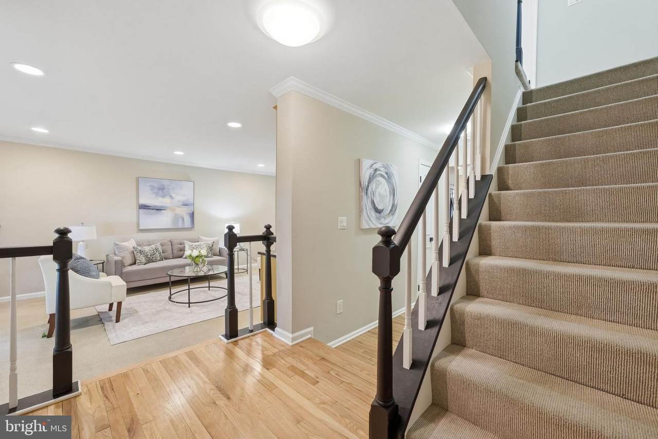 https://bt-photos.global.ssl.fastly.net/brightmls/1280_boomver_1_805330139242-2.jpg