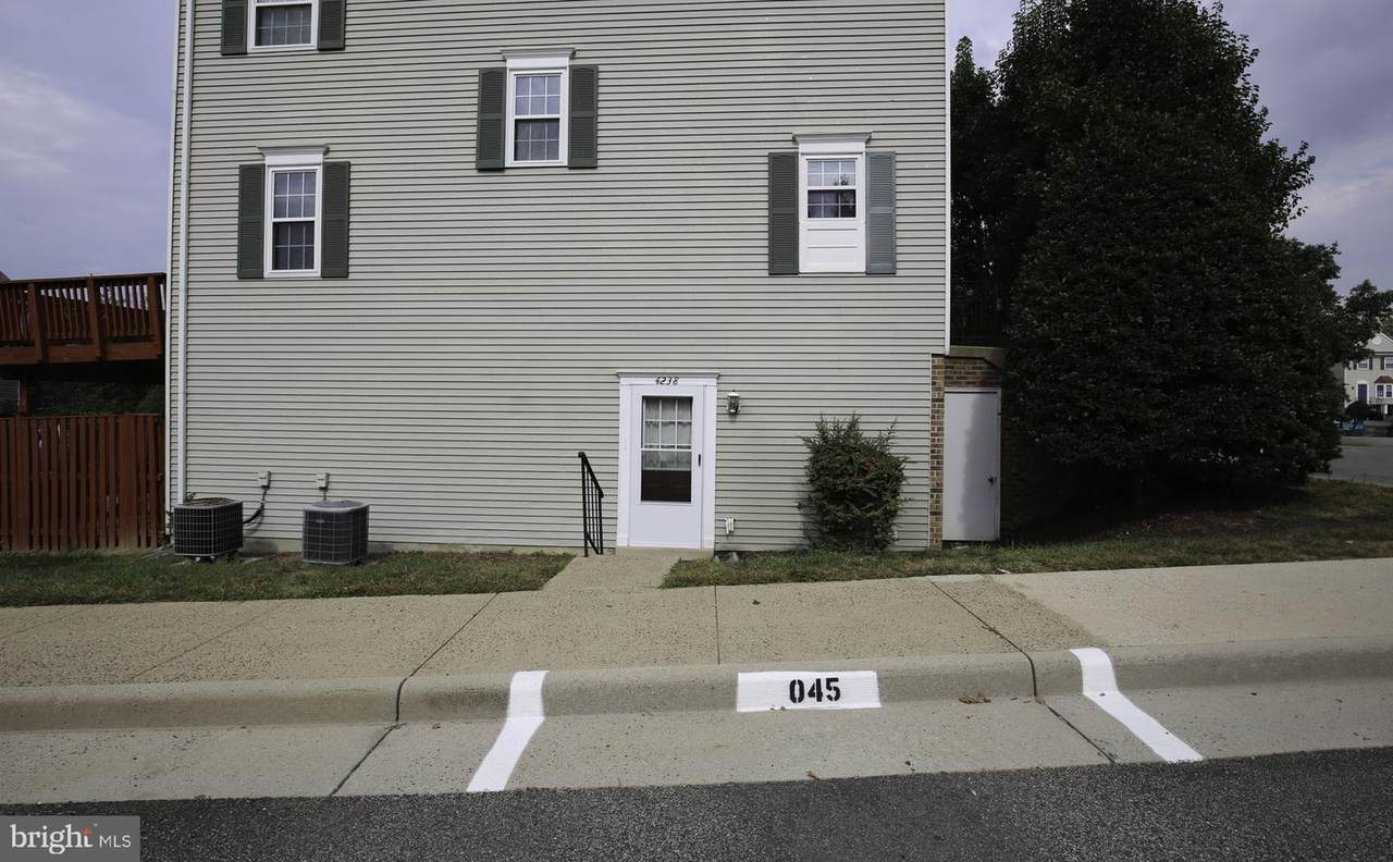 4238 Stockbridge Drive - Photo 1