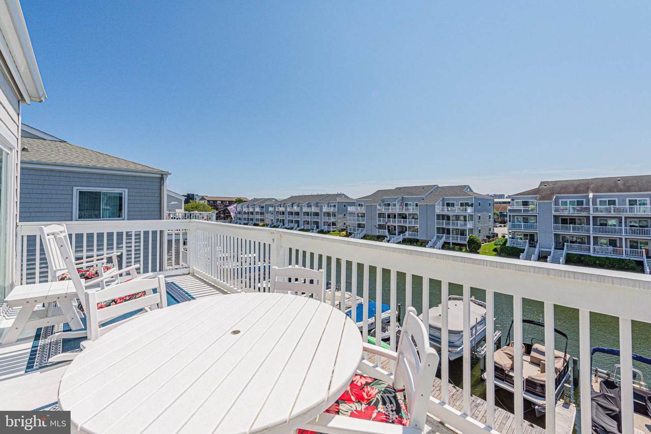 203 125TH Street - Photo 1