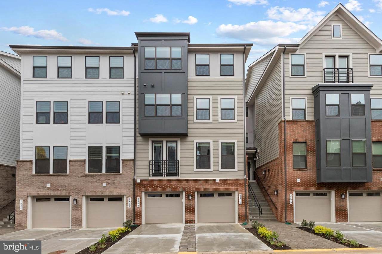 2400 Stella Place - Photo 1