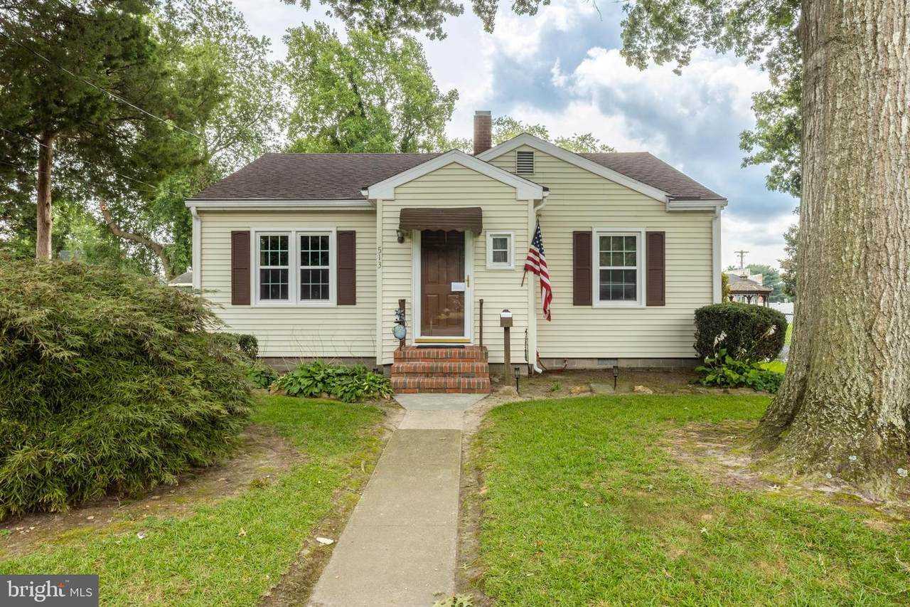 513 Spruce Street - Photo 1