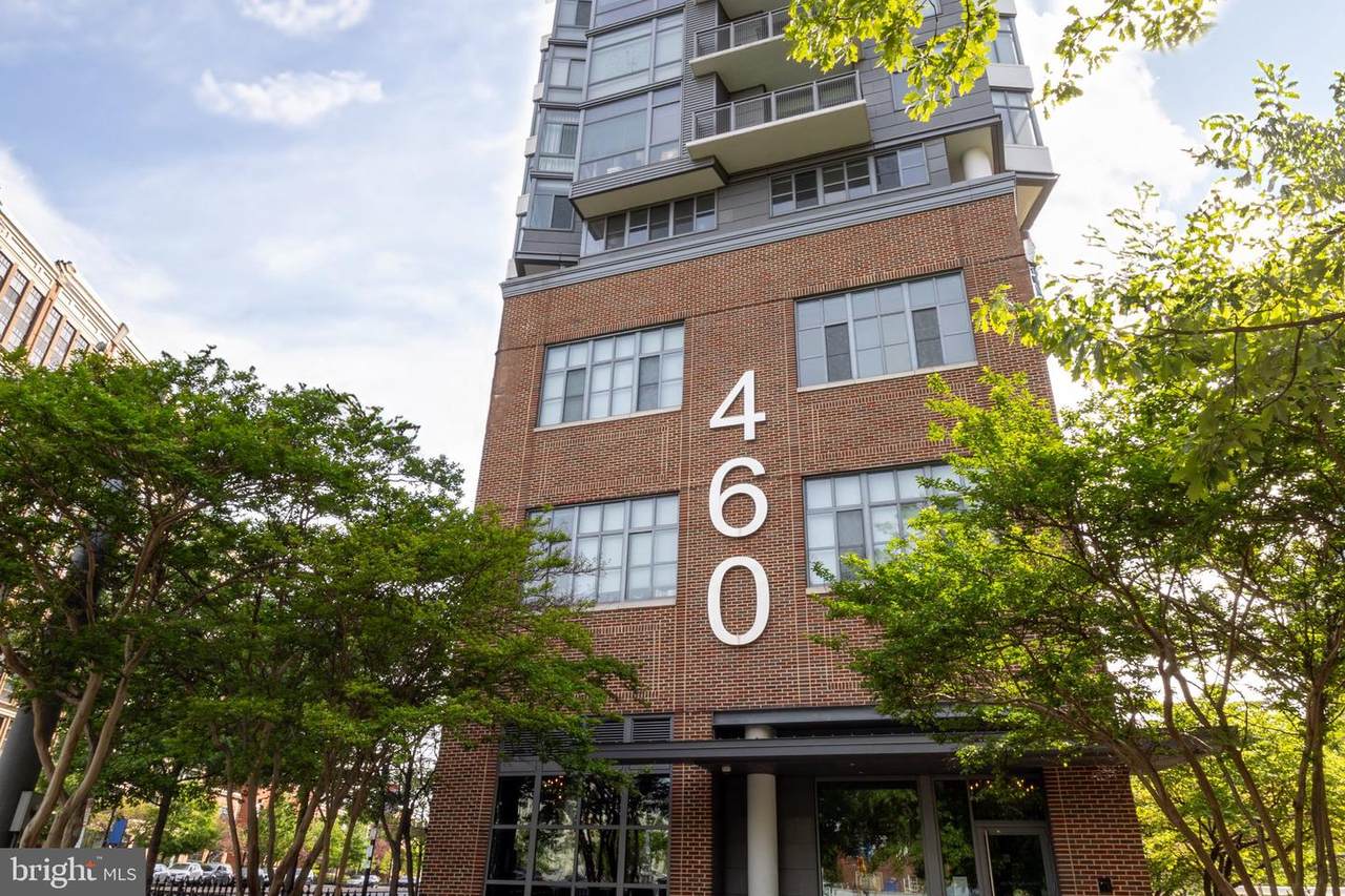 460 New York Avenue - Photo 1