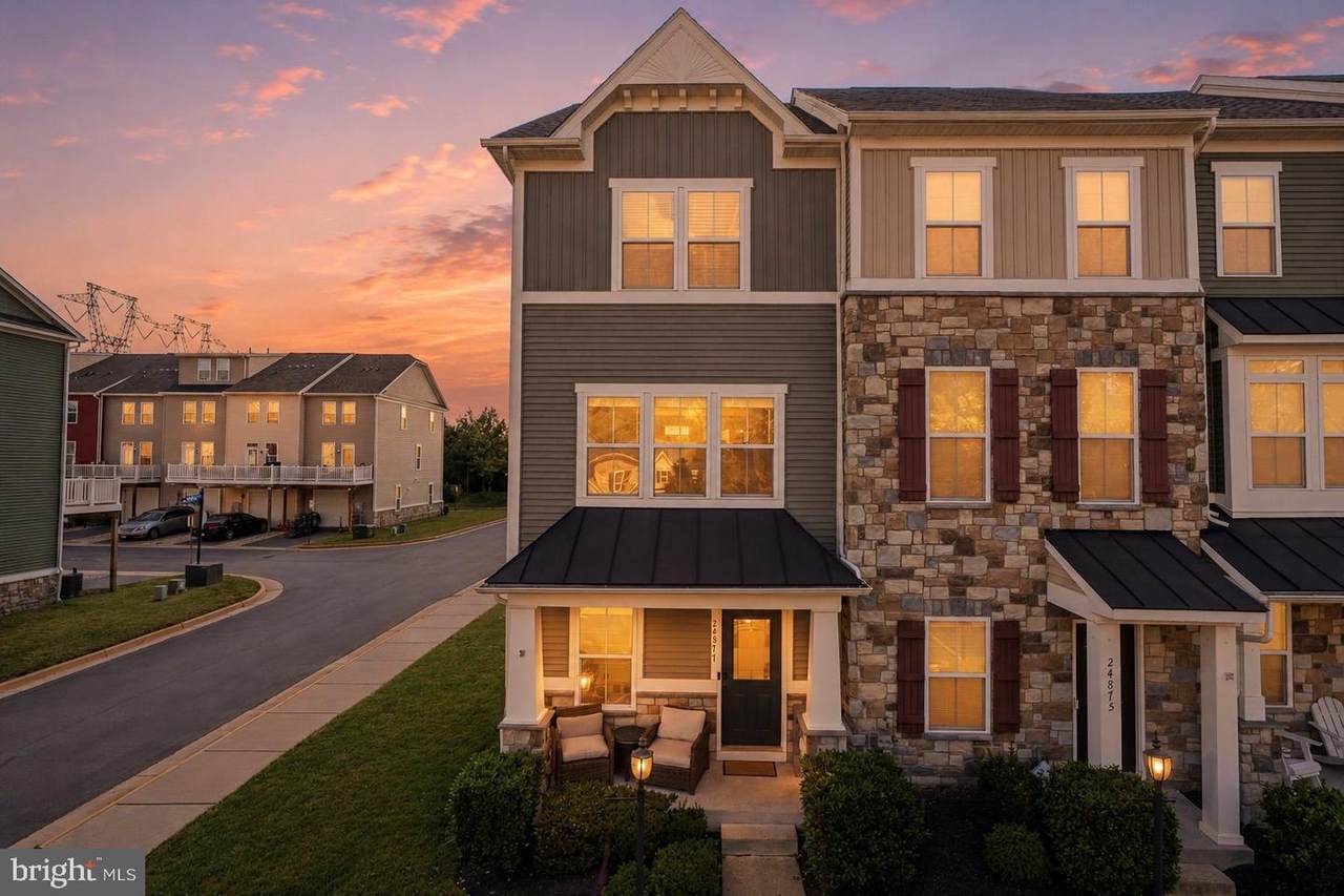 24877 Coats Square - Photo 1