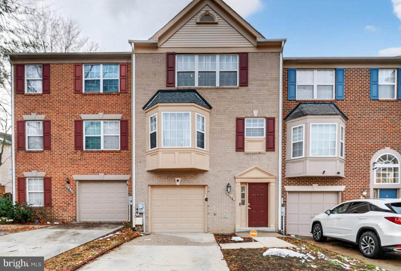 3818 Early Glow Lane - Photo 1