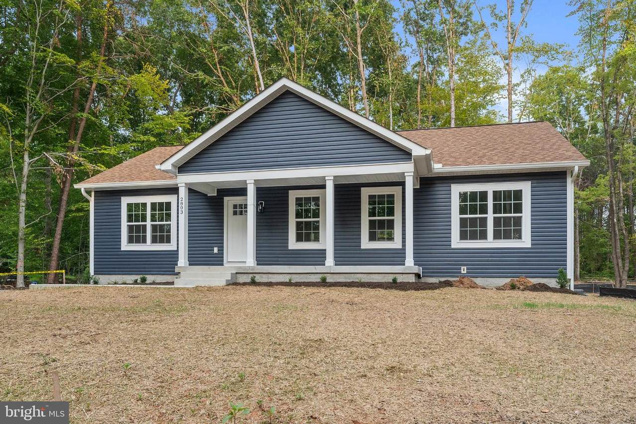 2803 Amy Drive - Photo 1