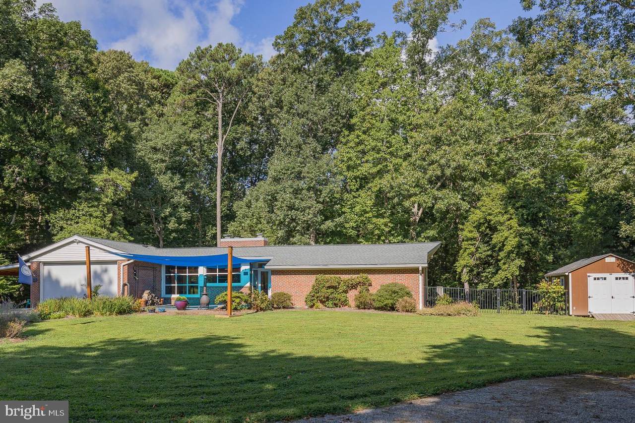 23 Oak Ridge Drive - Photo 1