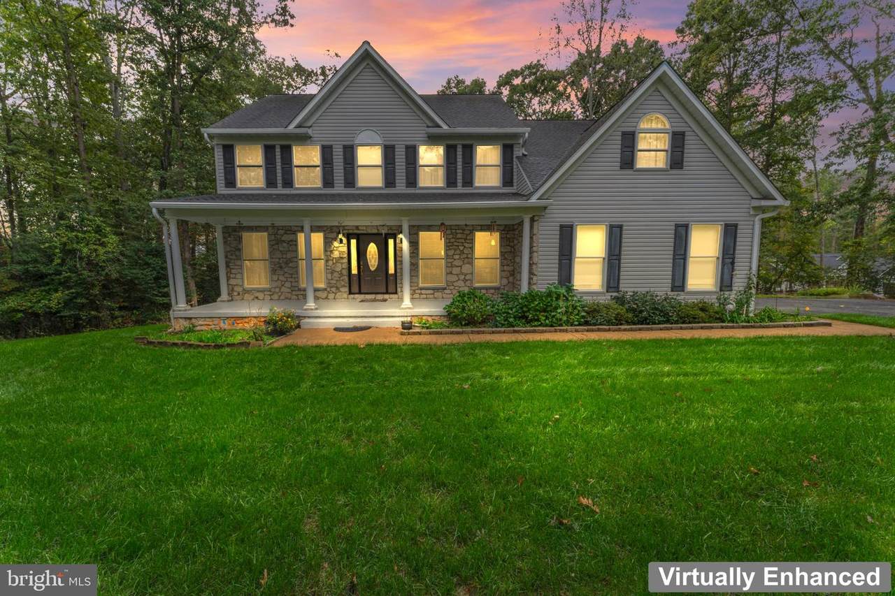 23 Longwood Drive - Photo 1