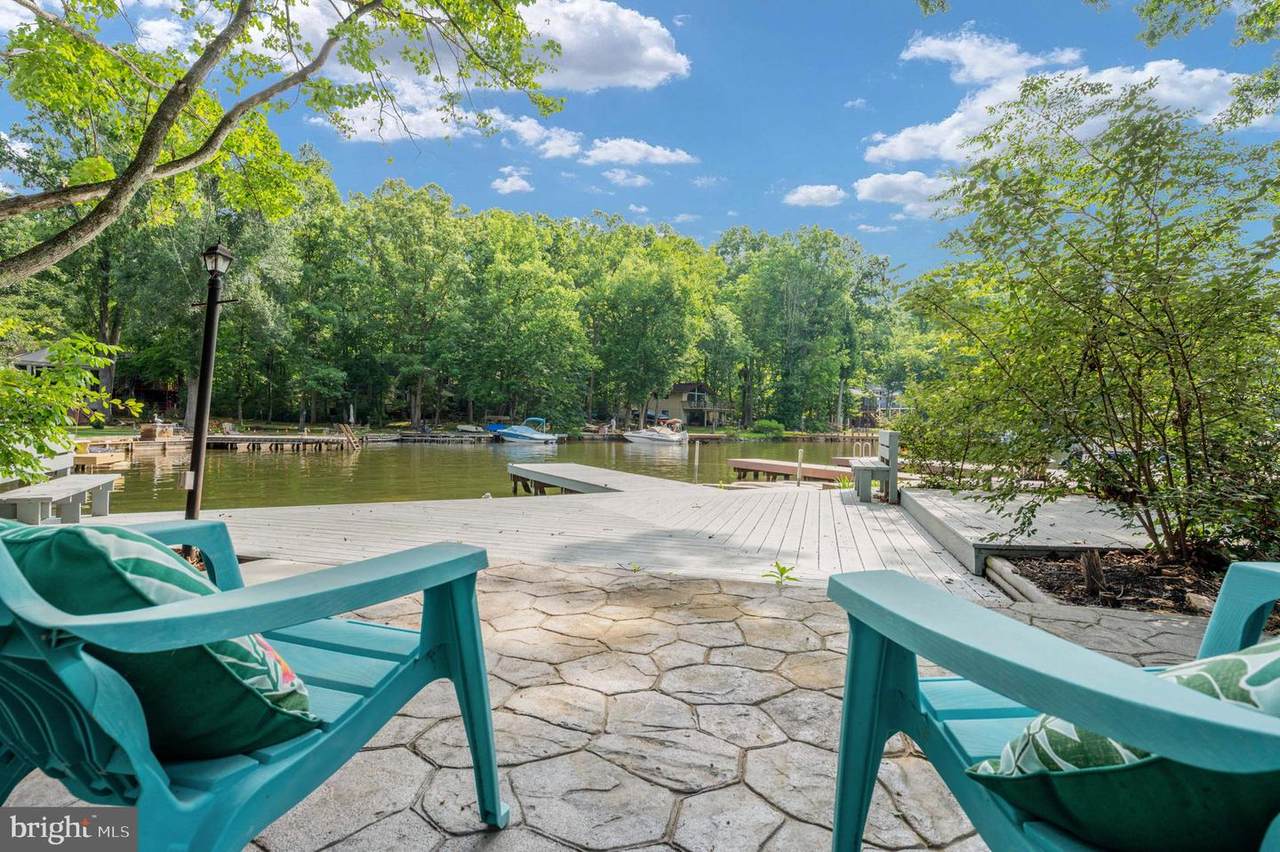 103 Hillside Drive - Photo 1