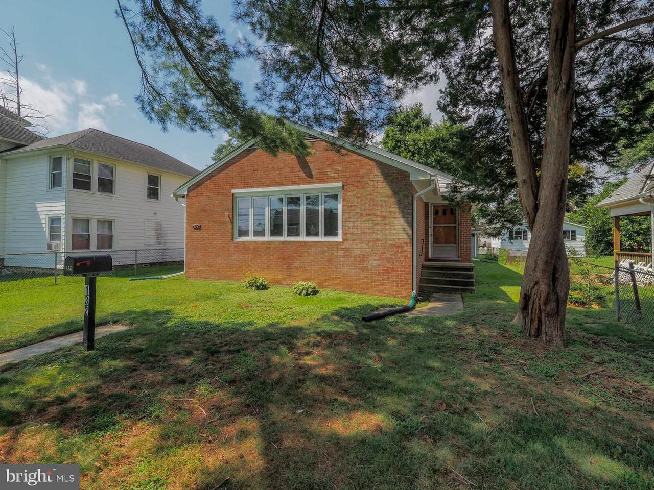 132 Parke Street - Photo 1