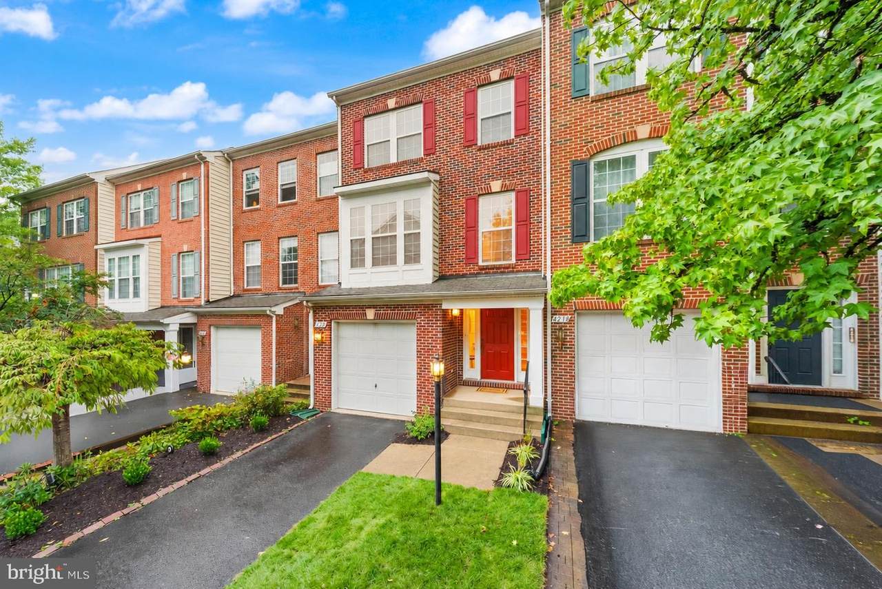 4220 Kerrigan Lane - Photo 1