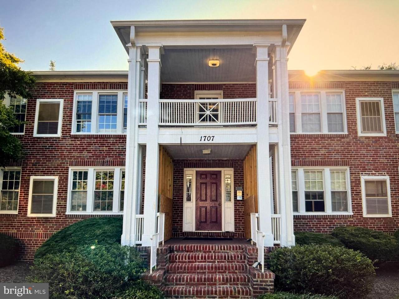 1707 Dewitt Avenue - Photo 1