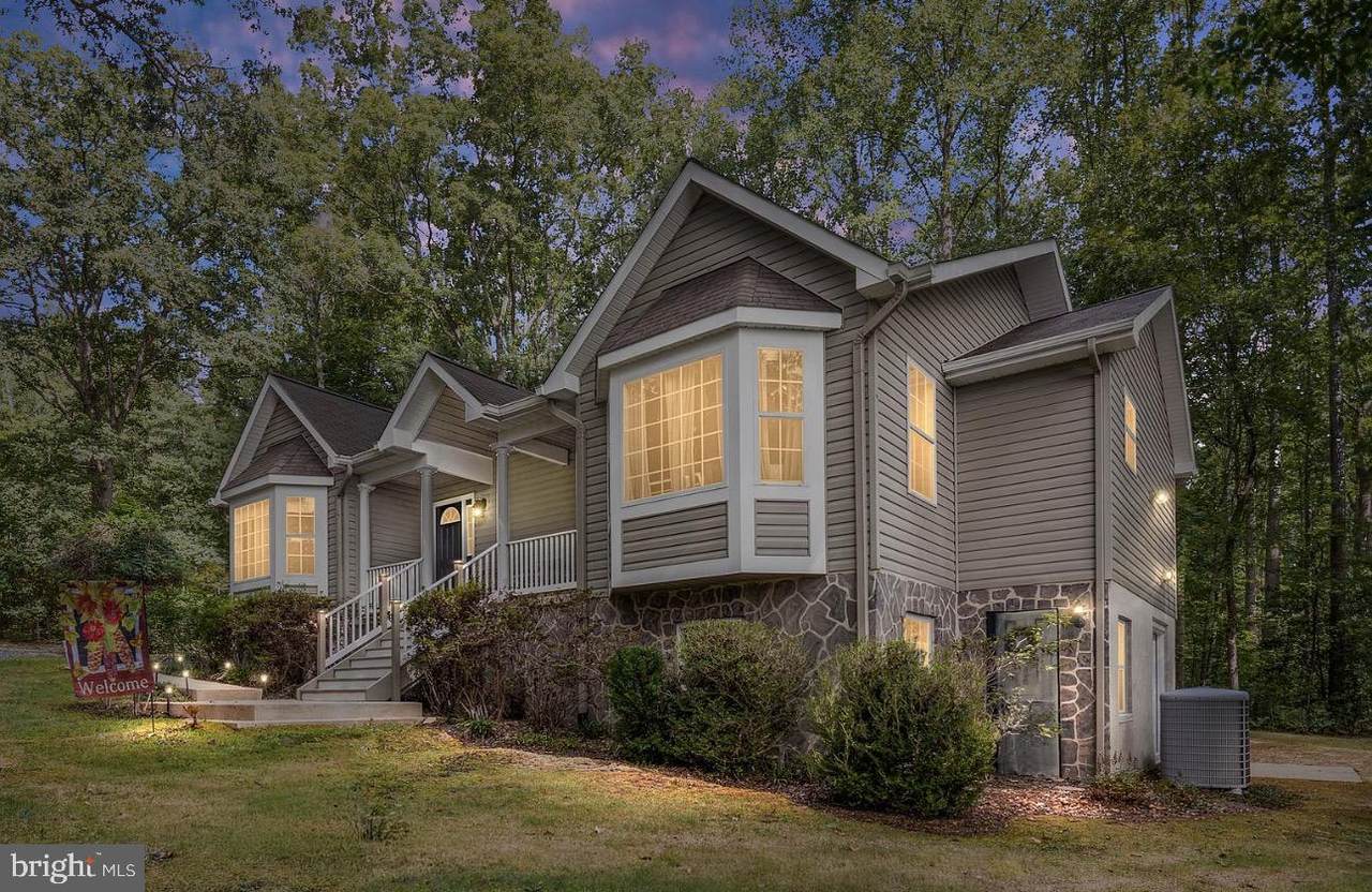 9401 Quail Meadows Drive - Photo 1