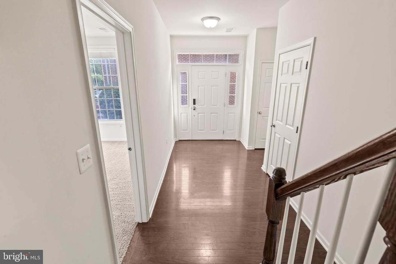 https://bt-photos.global.ssl.fastly.net/brightmls/1280_boomver_1_805341242218-2.jpg