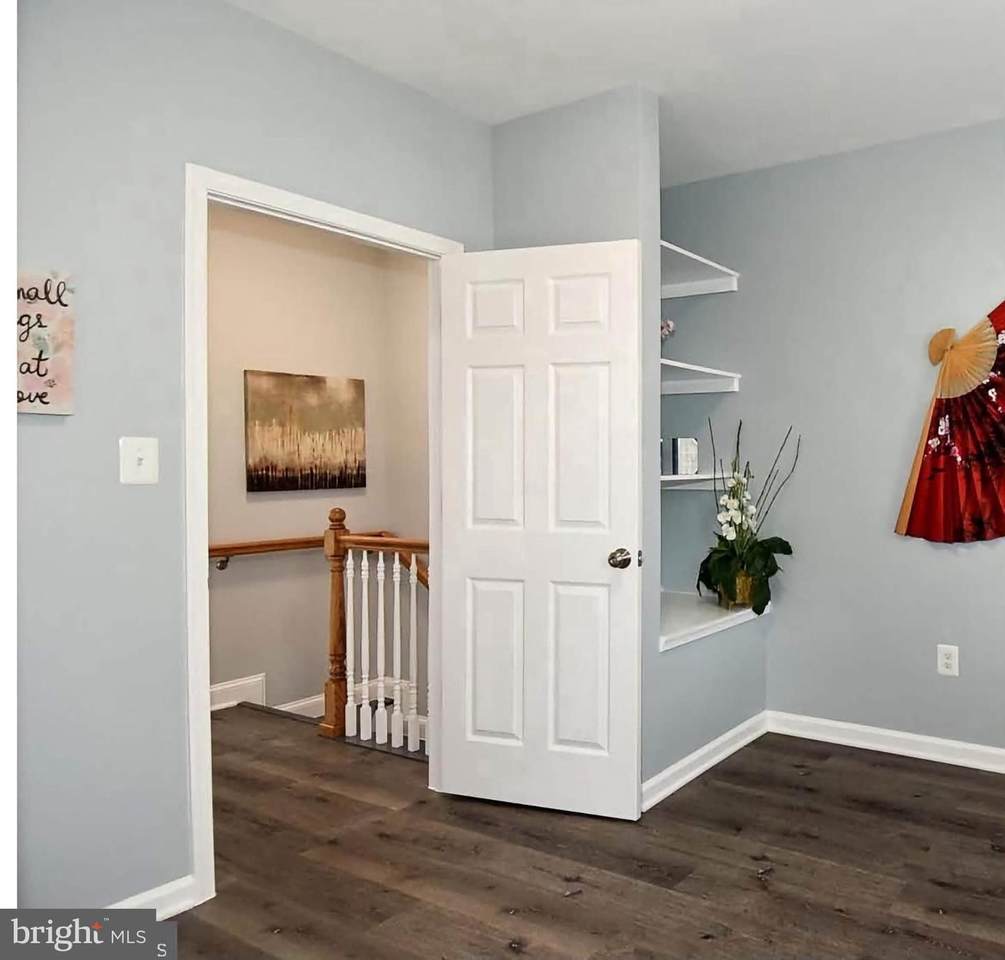 https://bt-photos.global.ssl.fastly.net/brightmls/1280_boomver_1_805341395430-2.jpg