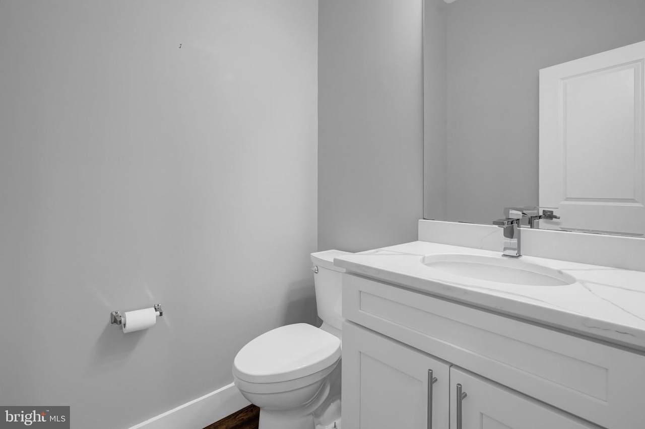 https://bt-photos.global.ssl.fastly.net/brightmls/1280_boomver_1_805342176136-2.jpg