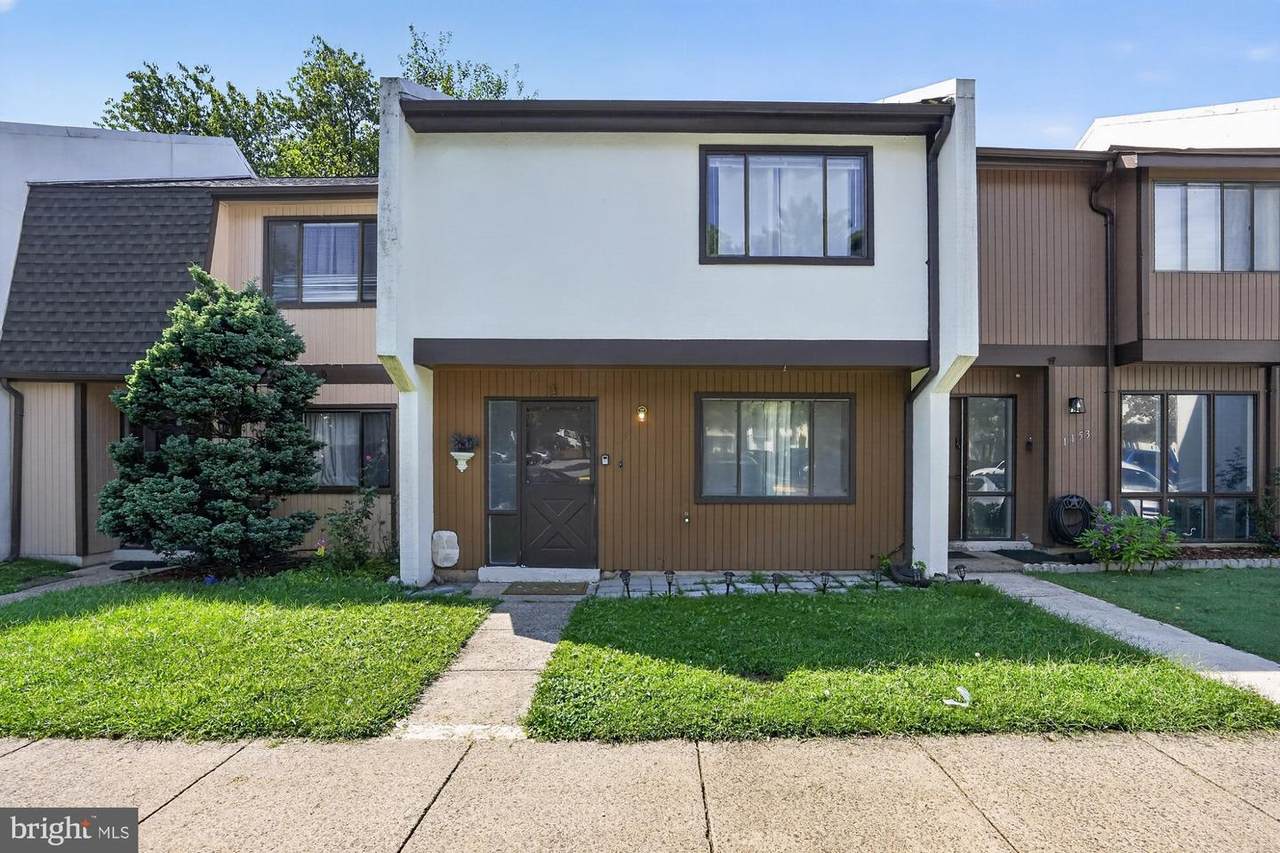 1151 Dublin Place - Photo 1