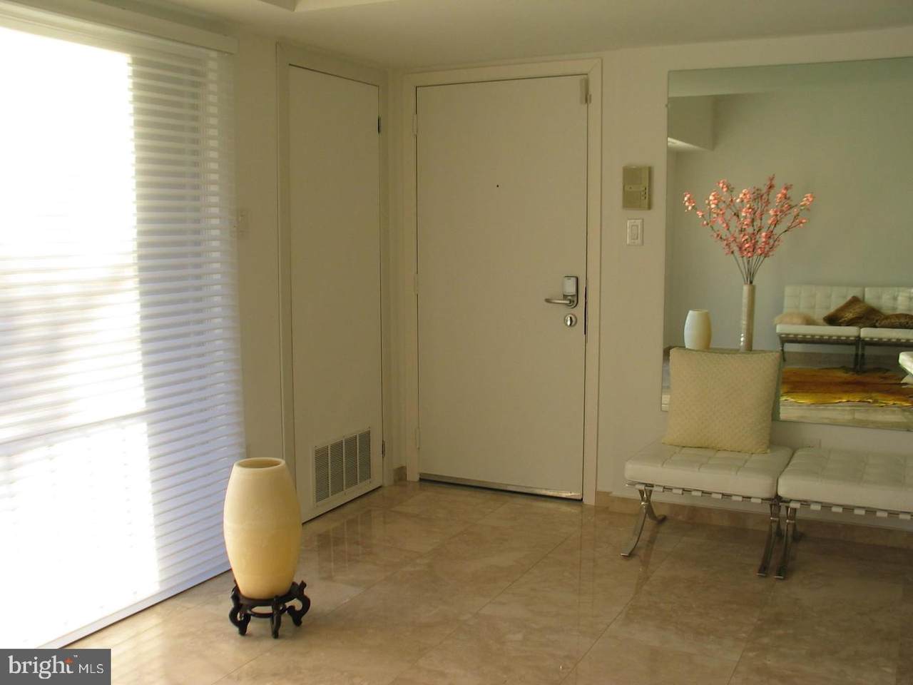 https://bt-photos.global.ssl.fastly.net/brightmls/1280_boomver_1_805343846038-2.jpg