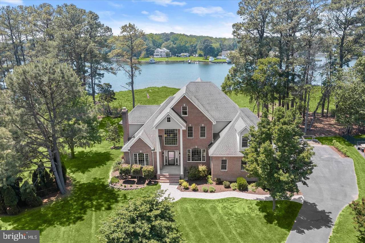 109 Starboard Court - Photo 1