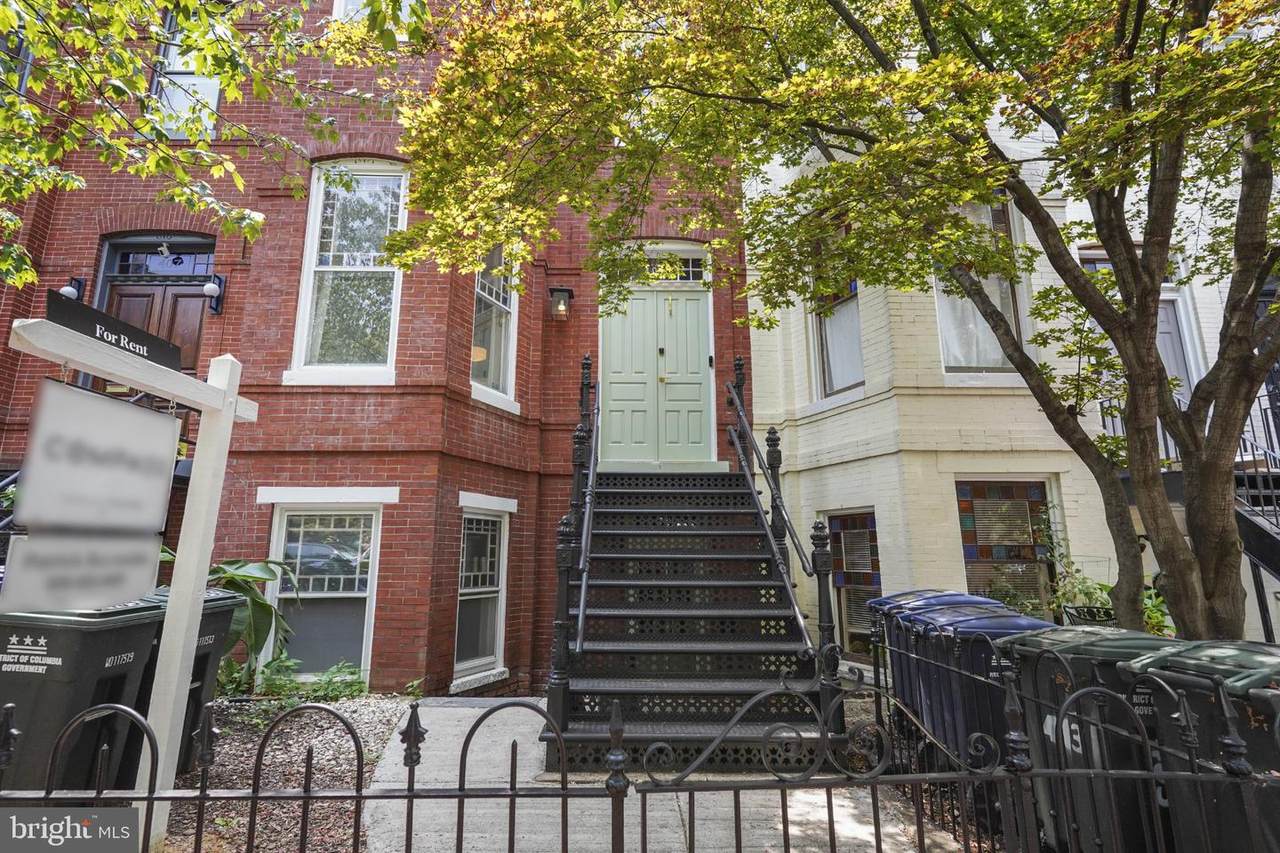 405 Constitution Avenue - Photo 1