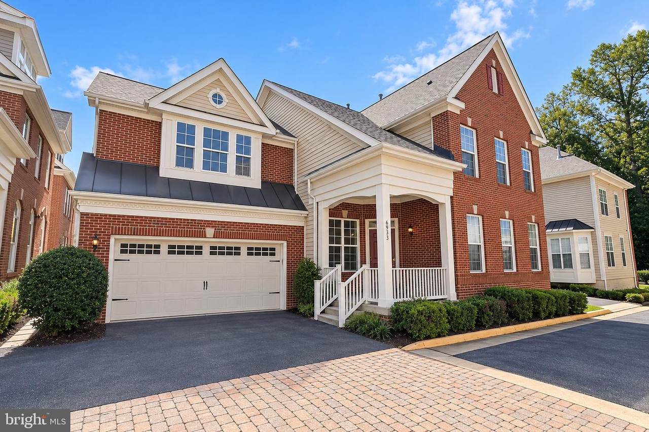6933 Cove Inlet Court - Photo 1