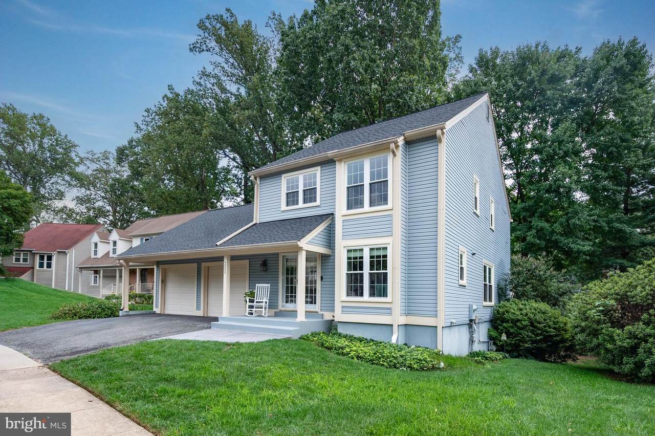 10008 Beacon Pond Lane - Photo 1