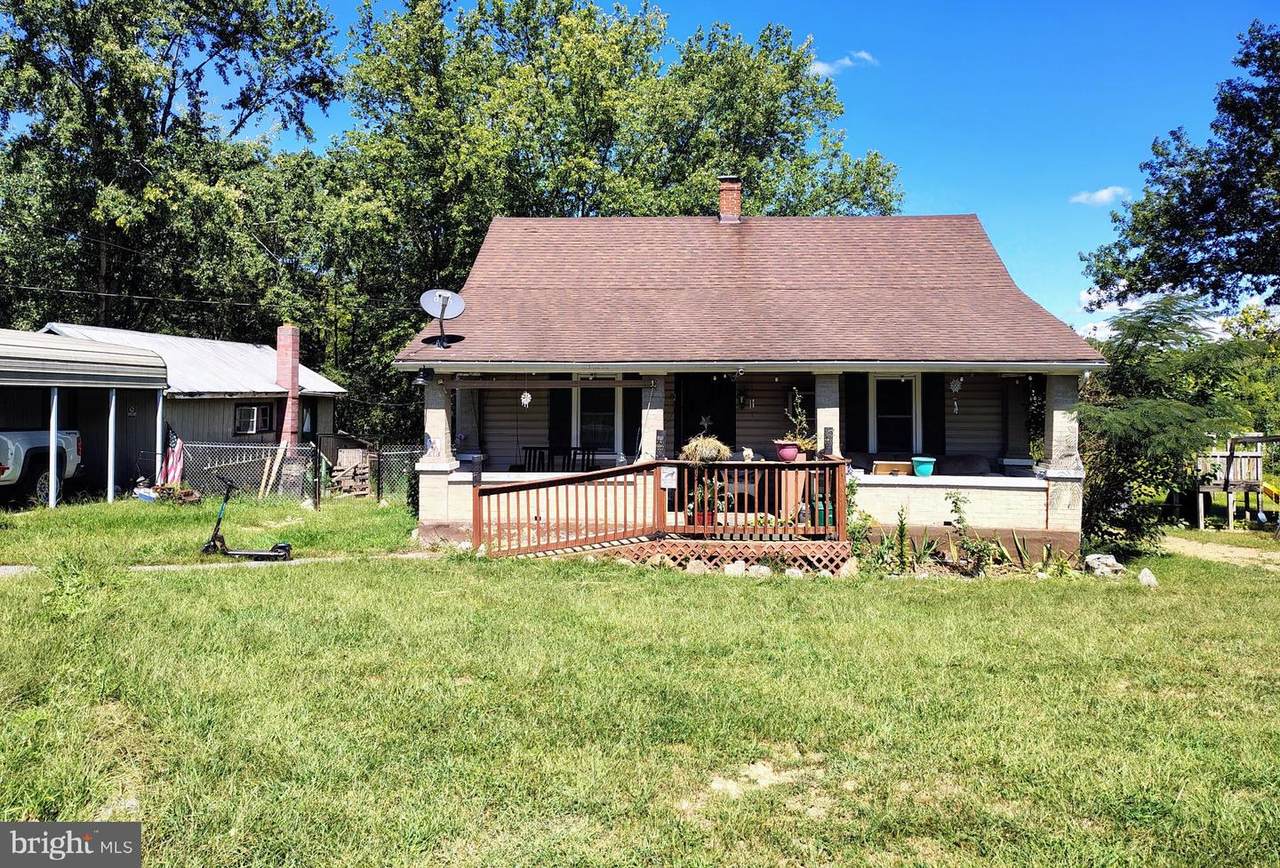 181 Van Clevesville Road - Photo 1