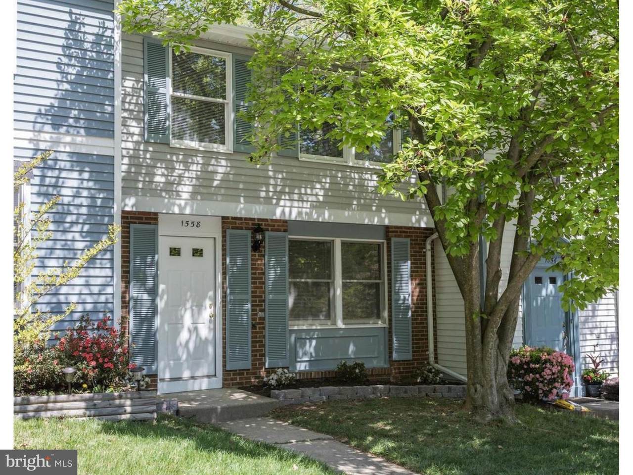 1558 Bennington Woods Court - Photo 1