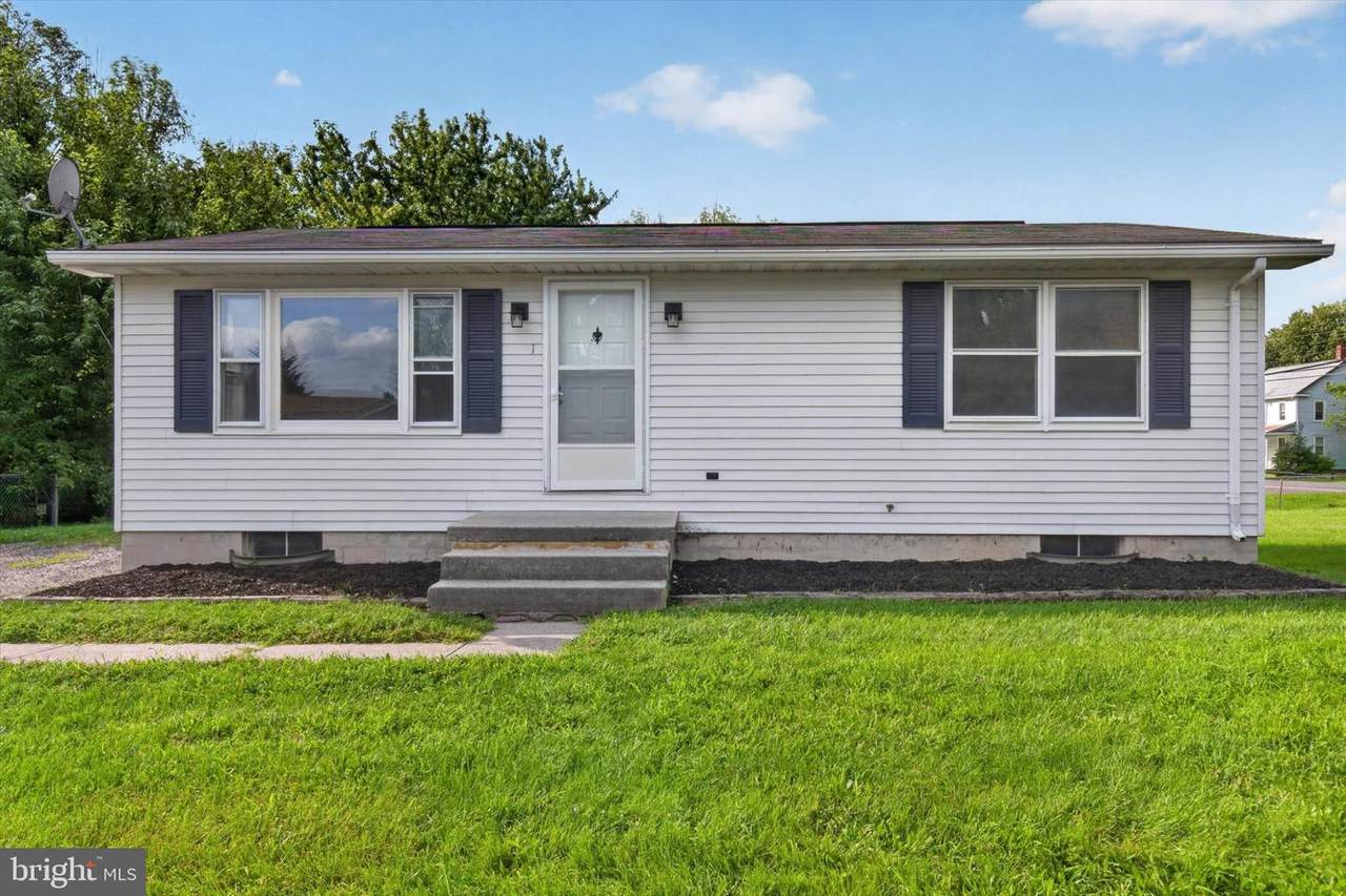 1 Birch Lane - Photo 1