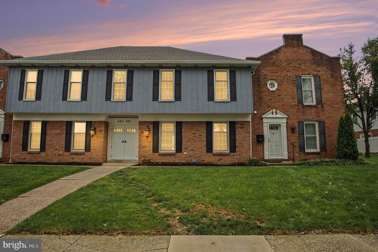 465 Caracas Avenue - Photo 1