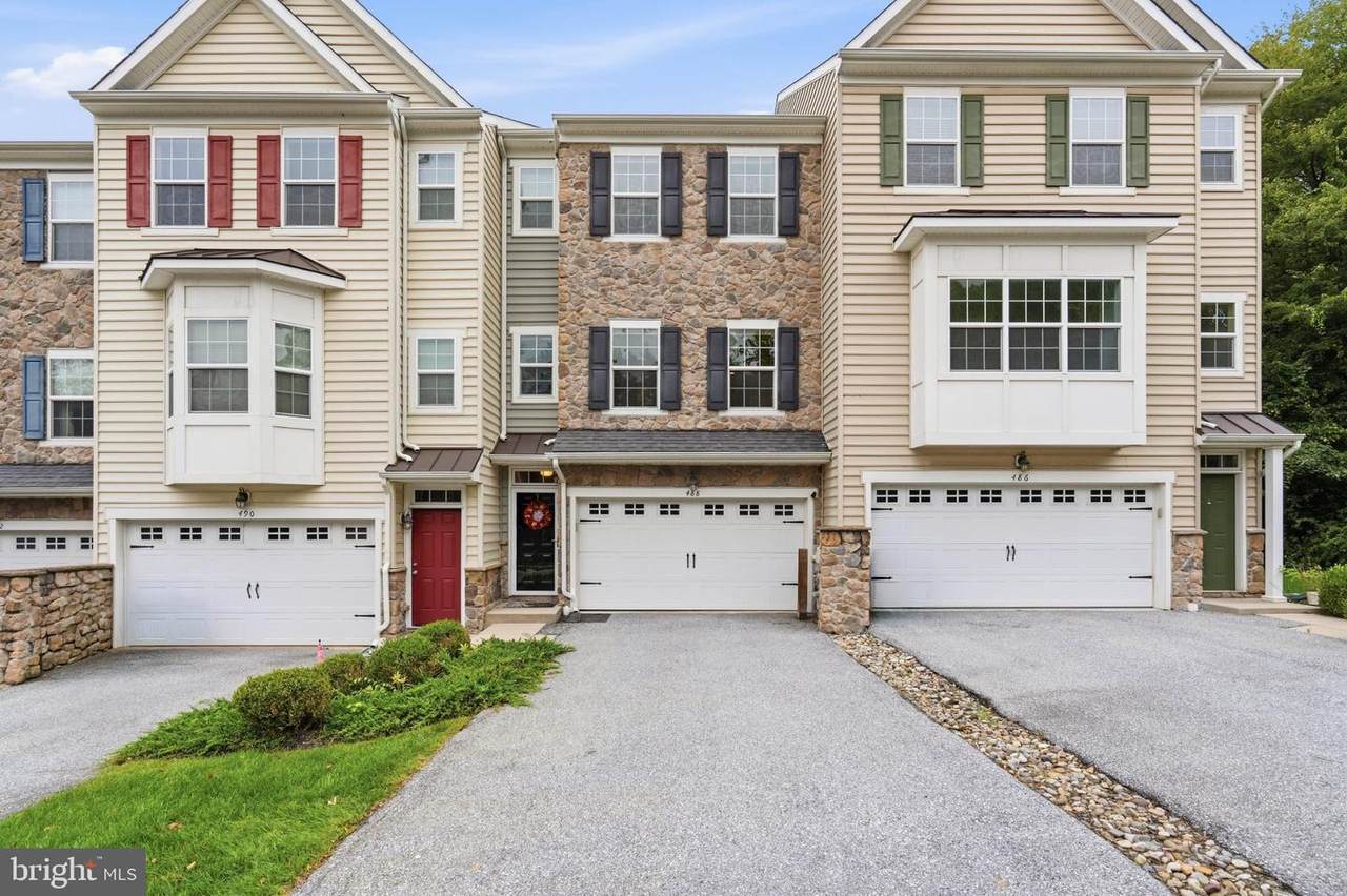 488 Jacobsen Drive - Photo 1