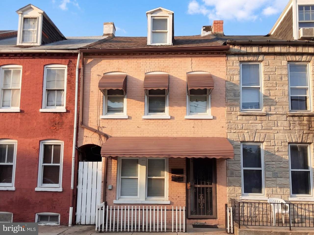 459 Pershing Avenue - Photo 1