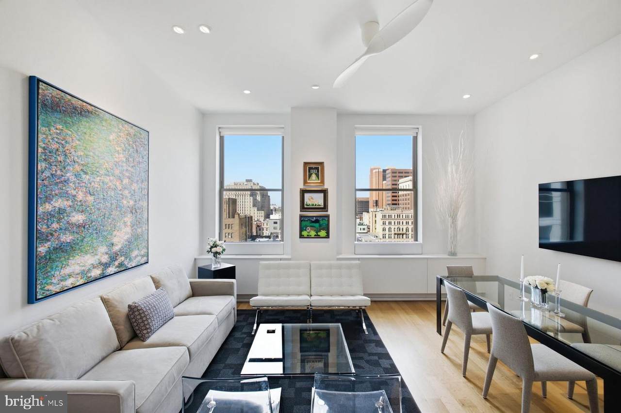 210 Washington Square - Photo 1