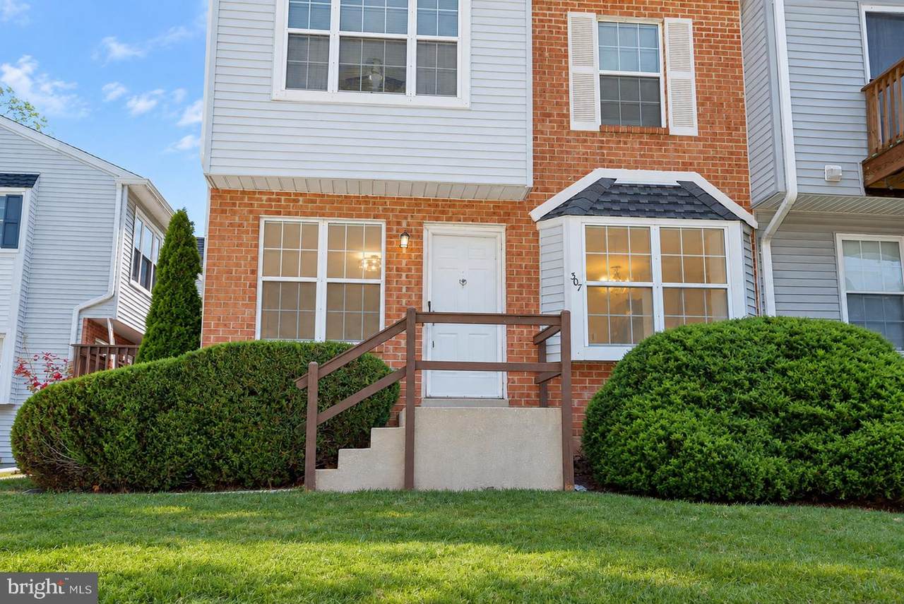 307 Wendover Drive - Photo 1