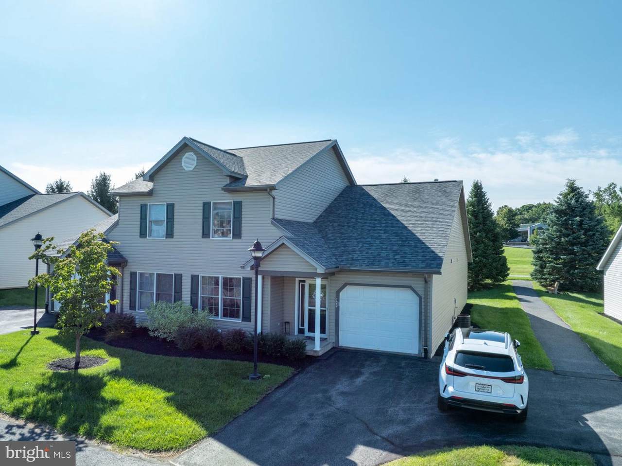 133 Winchester Court - Photo 1
