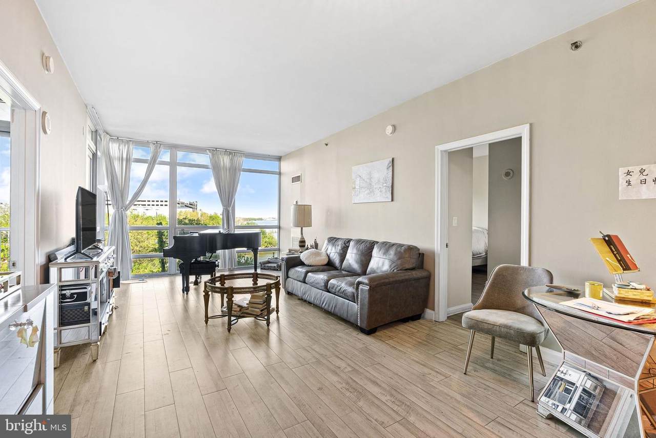 901 Penn Street - Photo 1