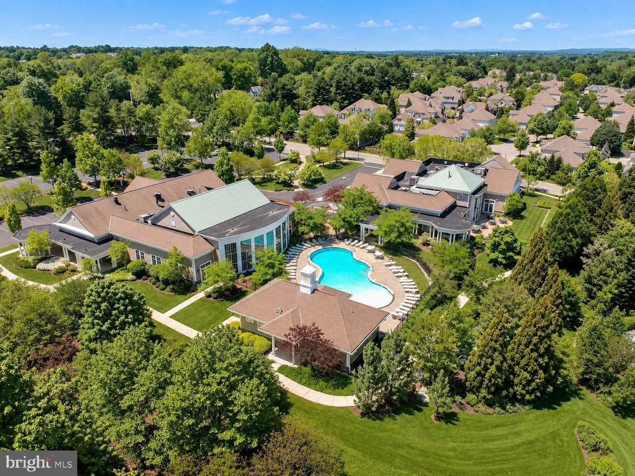 4204 Lilac Court - Photo 1