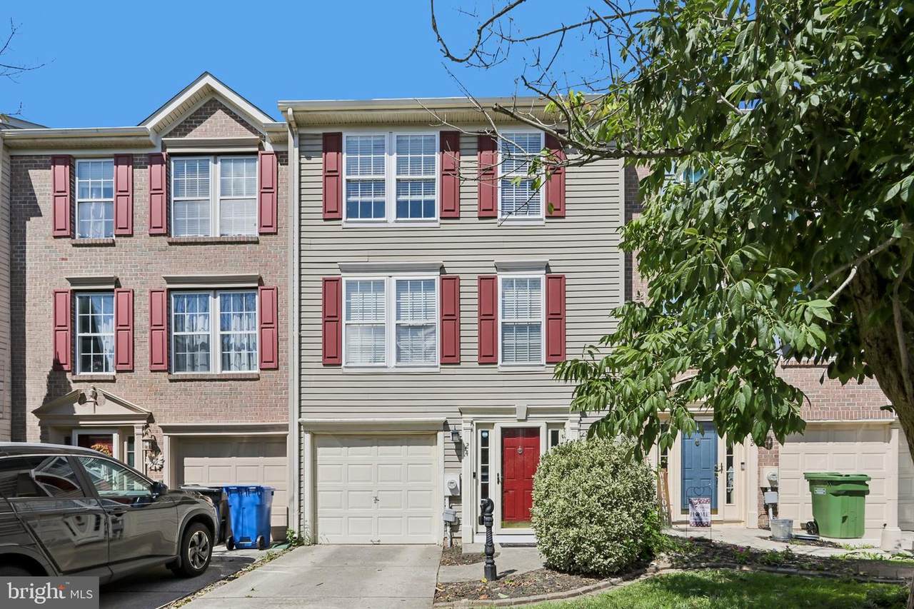 24 Clemens Lane - Photo 1