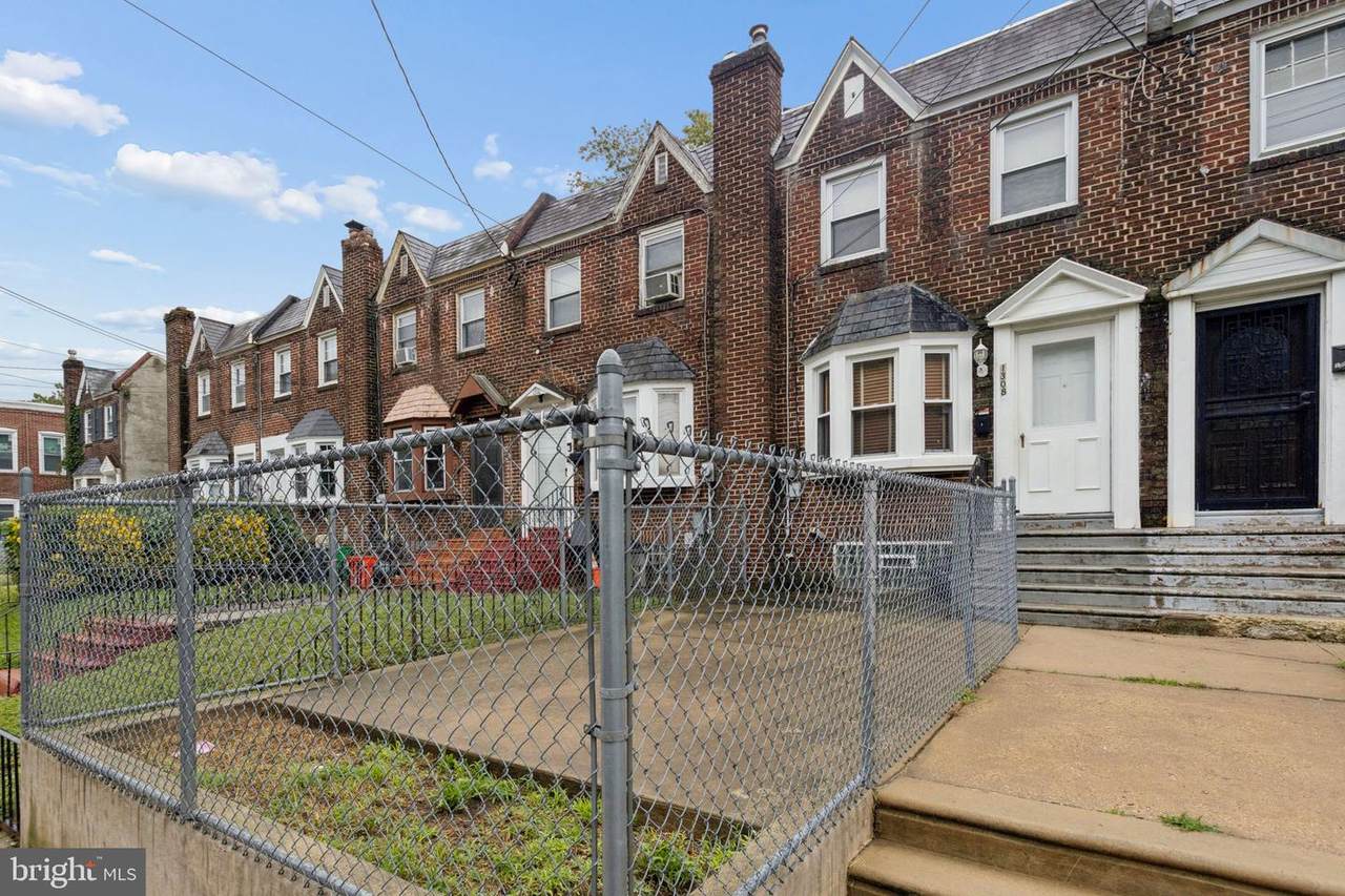 1308 Sheridan Street - Photo 1