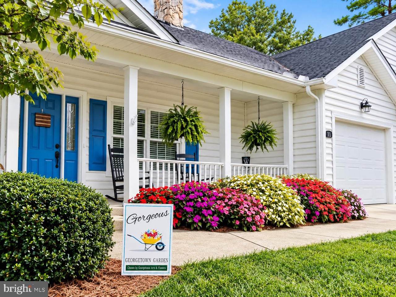 11 Teaberry Lane - Photo 1