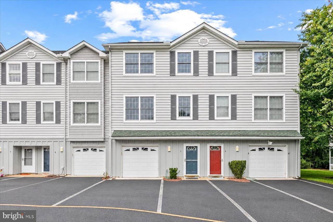 31962 Topsail Court - Photo 1
