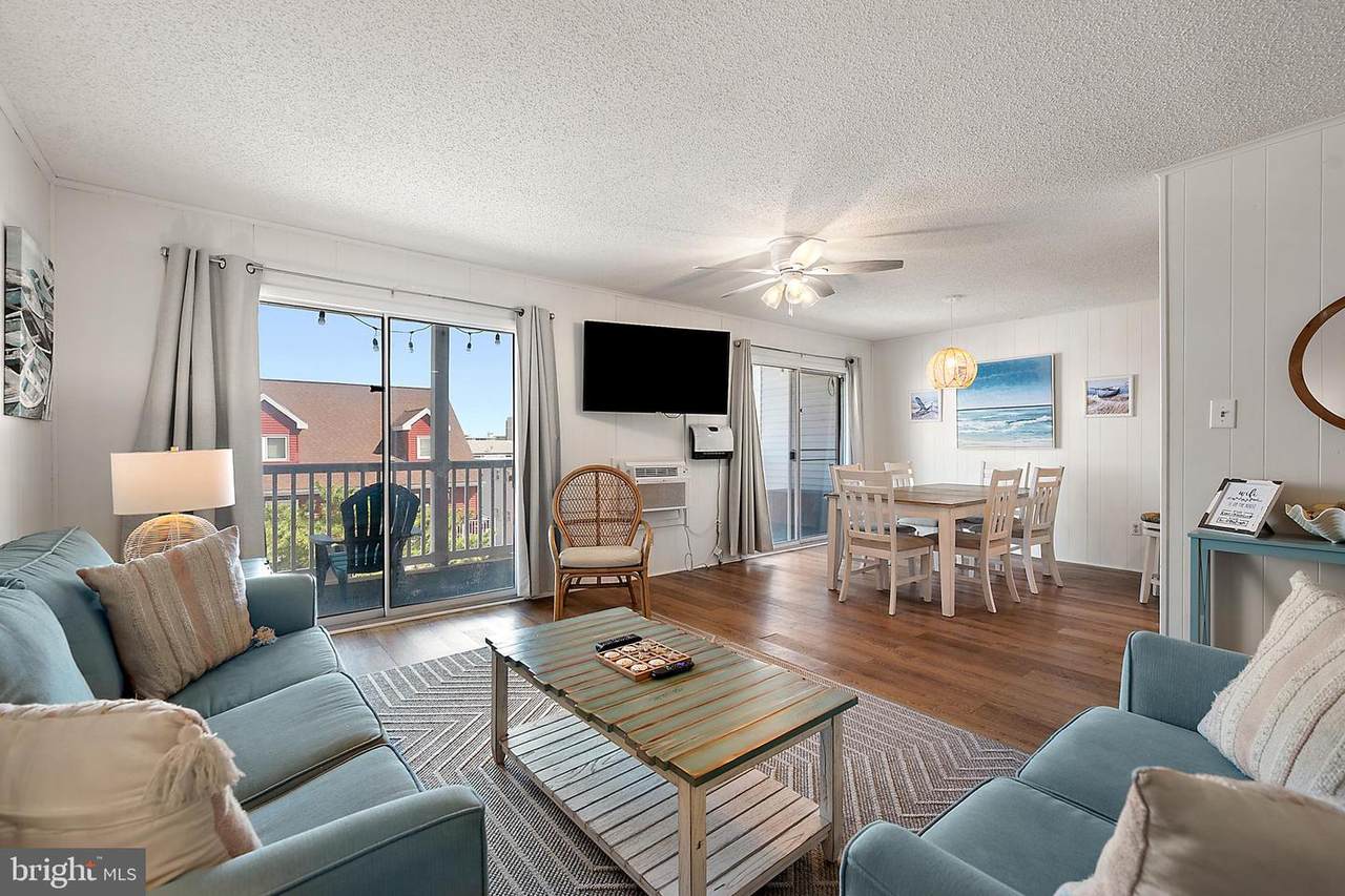 17 72ND Street - Photo 1
