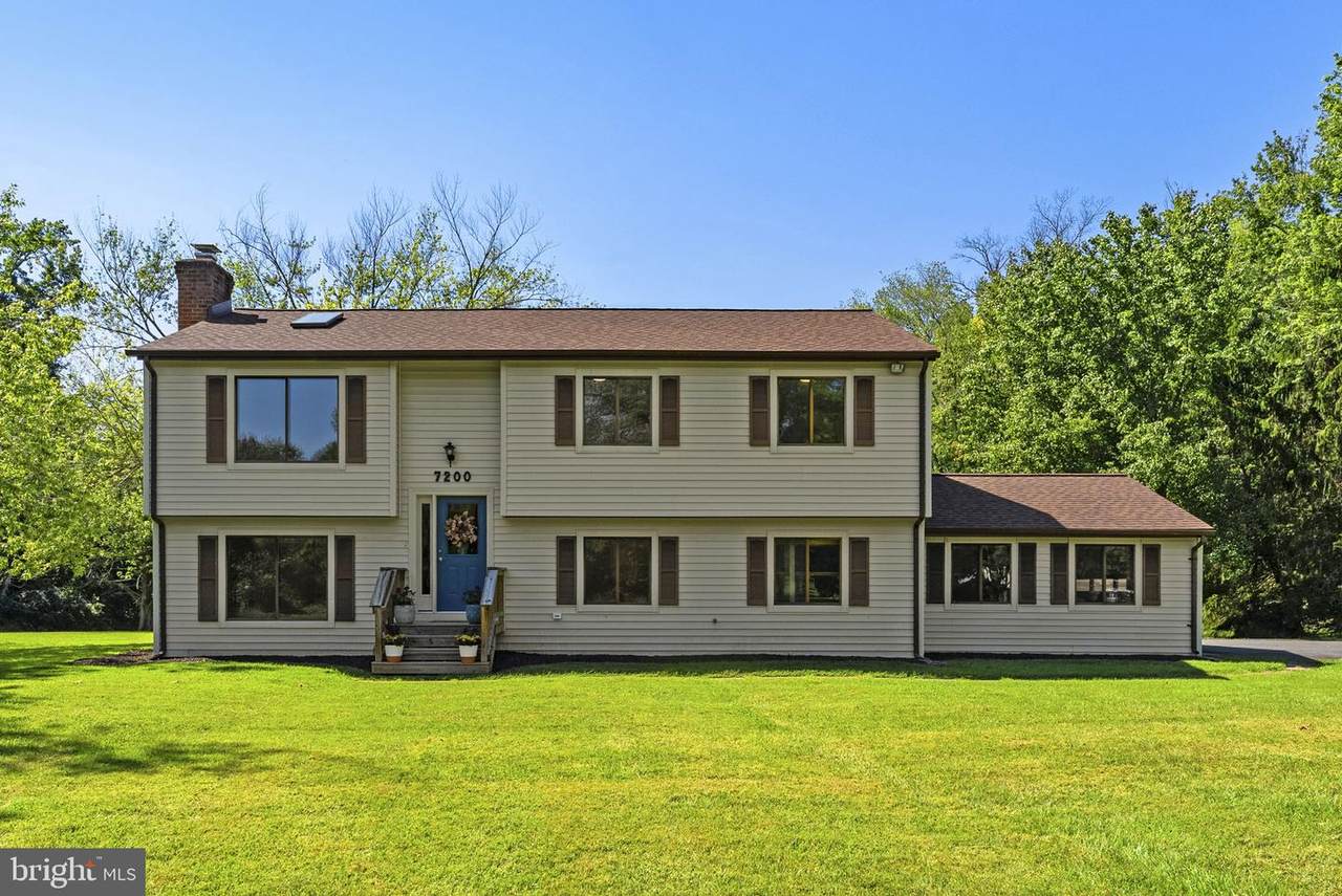 7200 Starcrest Drive - Photo 1