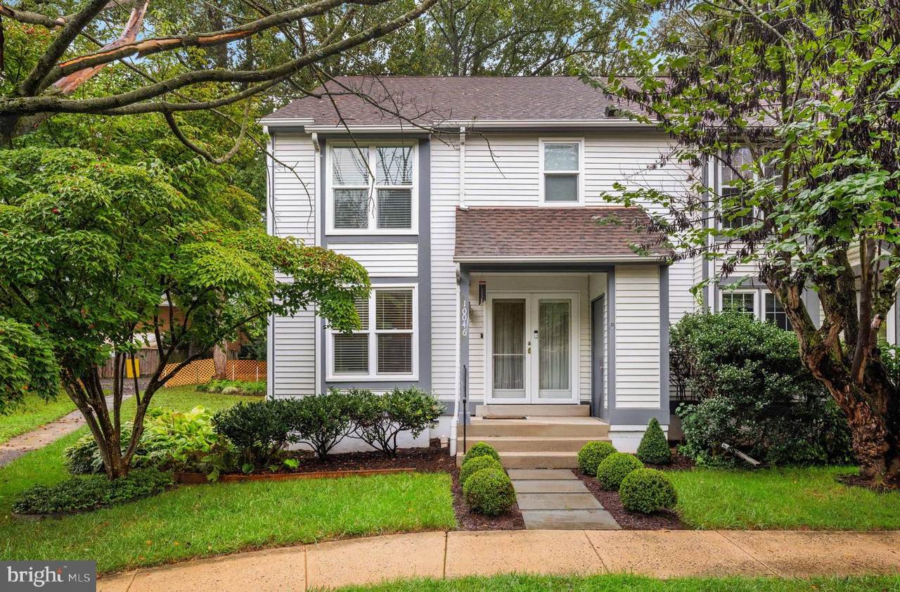 10046 Beacon Pond Lane - Photo 1
