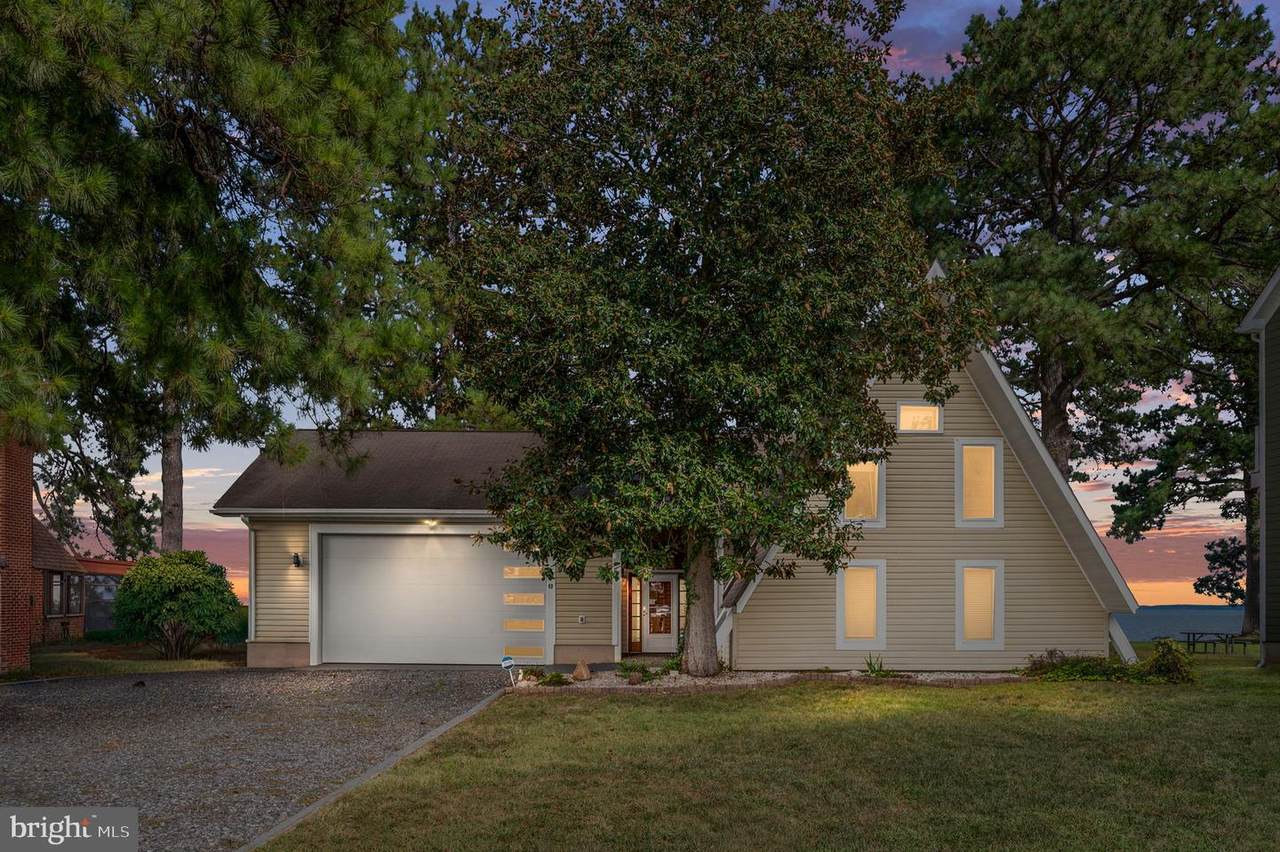 62 Shore Drive - Photo 1