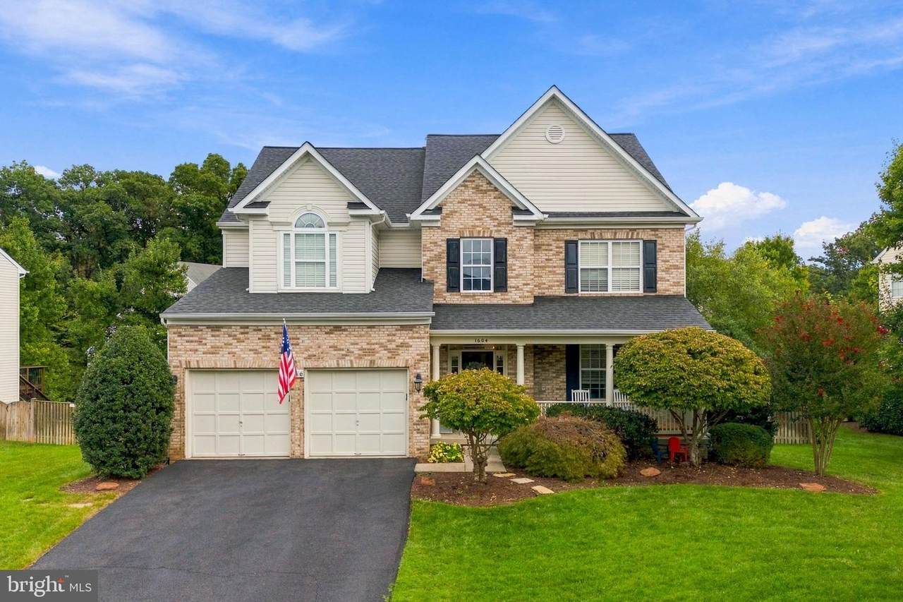 1604 Woodbridge Court - Photo 1