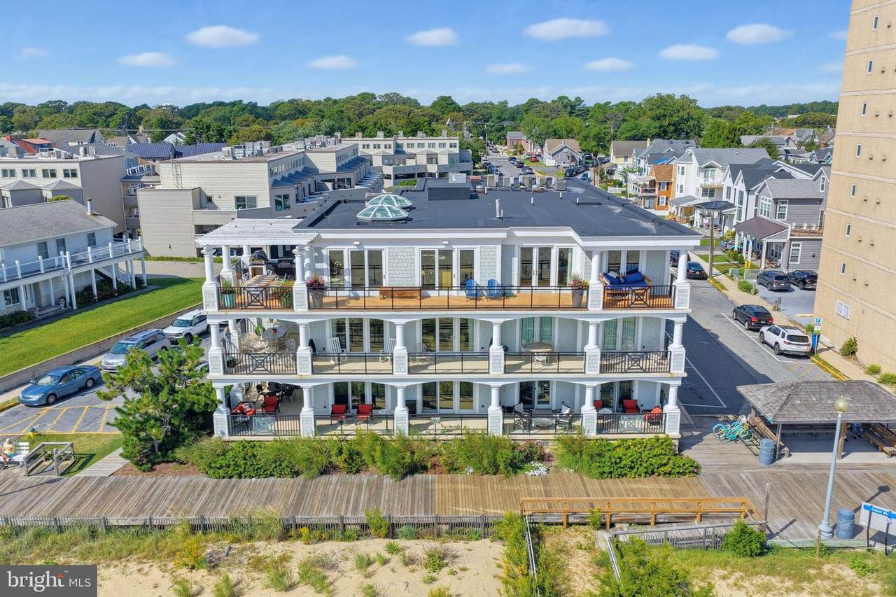 319 Boardwalk - Photo 1