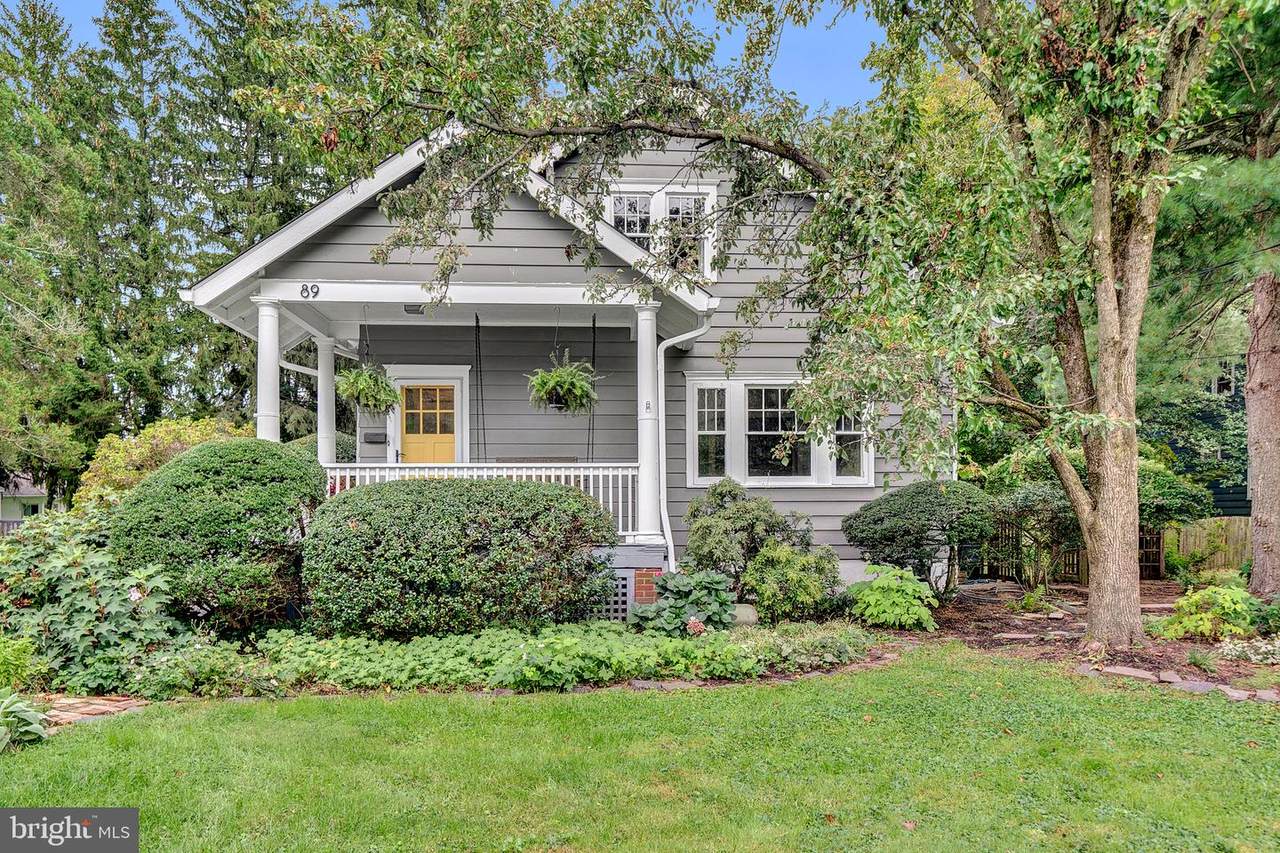 89 Upper Ferry Road - Photo 1