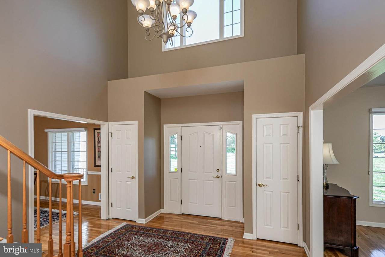 https://bt-photos.global.ssl.fastly.net/brightmls/1280_boomver_1_805416760612-2.jpg